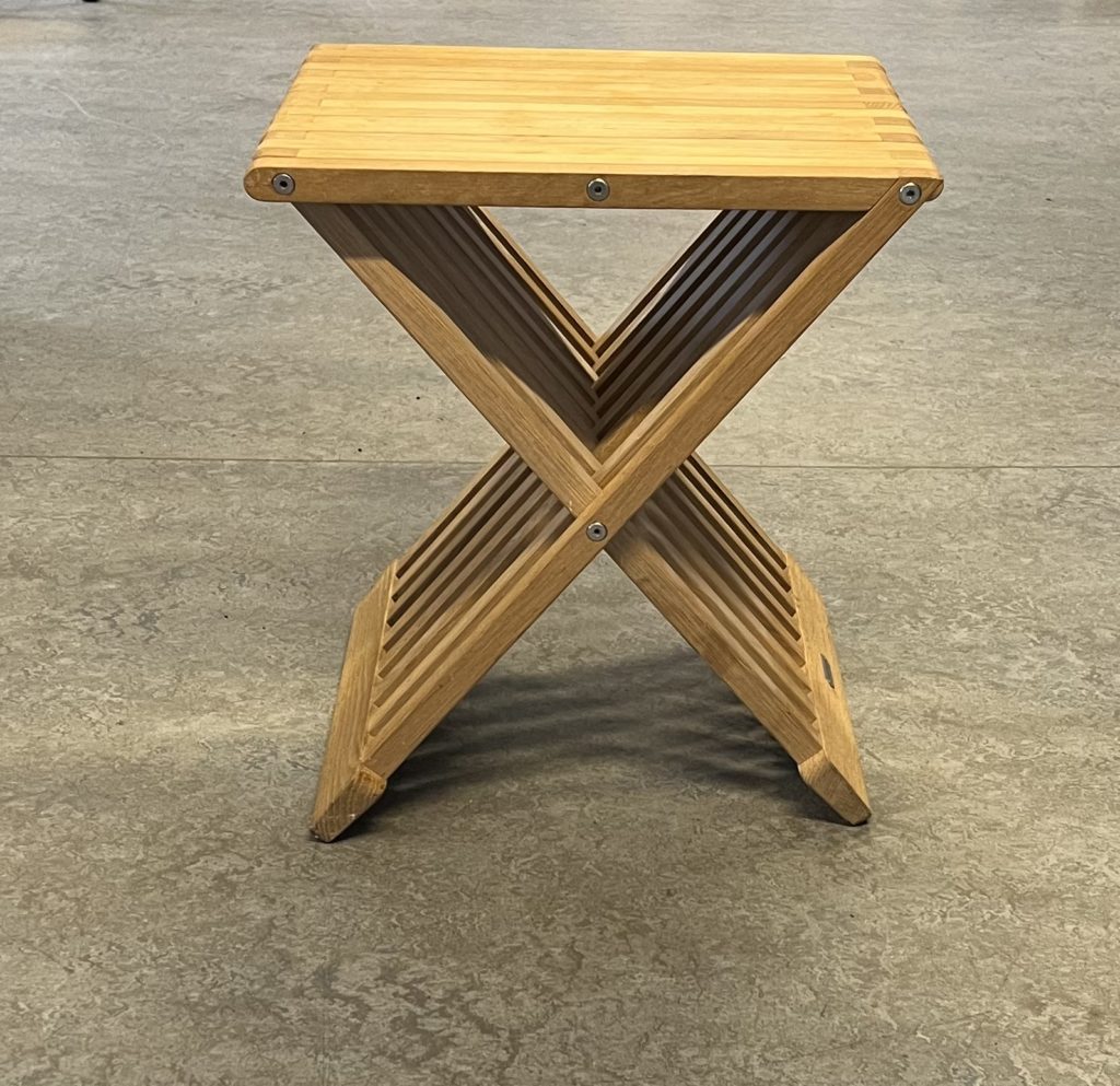 Trip Trap skammel/bordFi2621 Genbrugsauktion