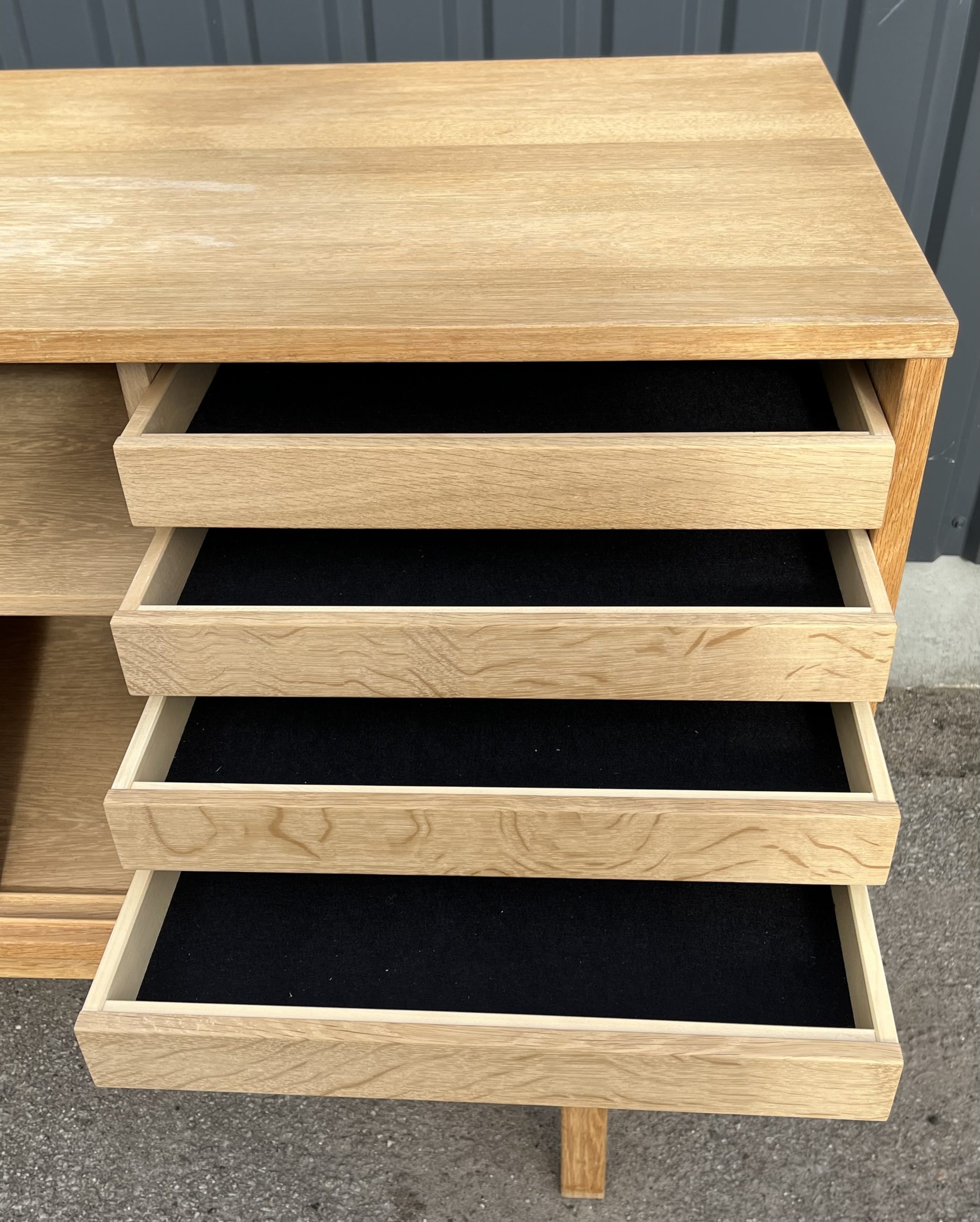 68D69454-0C24-48E8-87EE-CF4A57039801