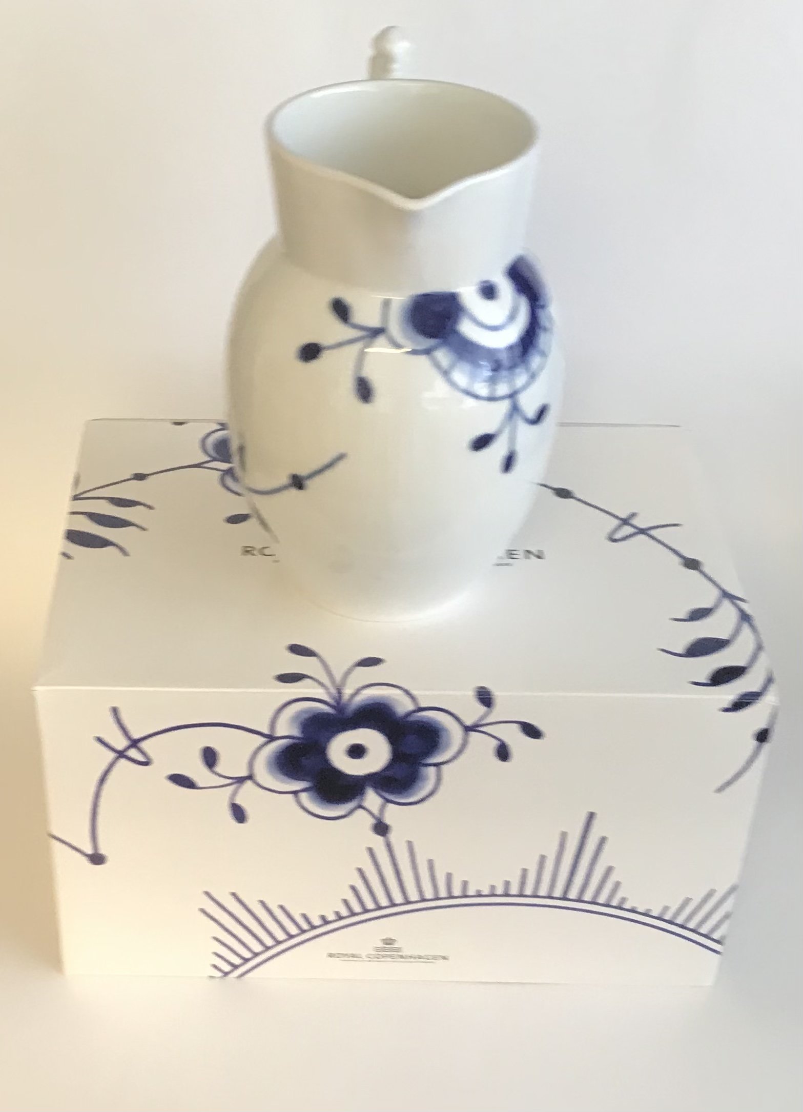 9560FDD8-68C2-4794-8E96-86F4353E1C0C