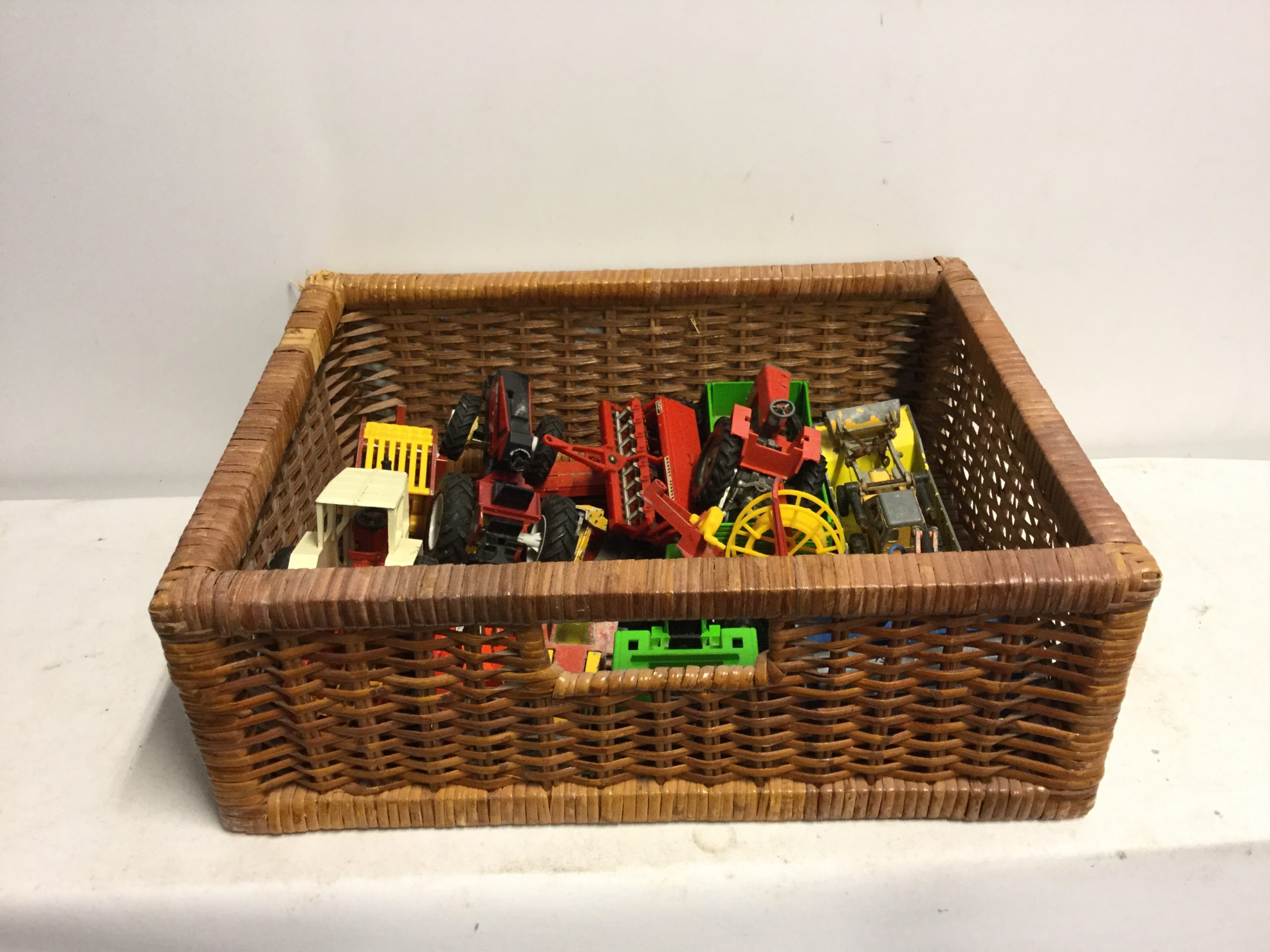 9BB85A75-C9E2-440A-9007-D6EEA436EDC0