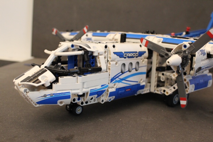 Lego Technic fragtfly - aukt. V094 Genbrugsauktion